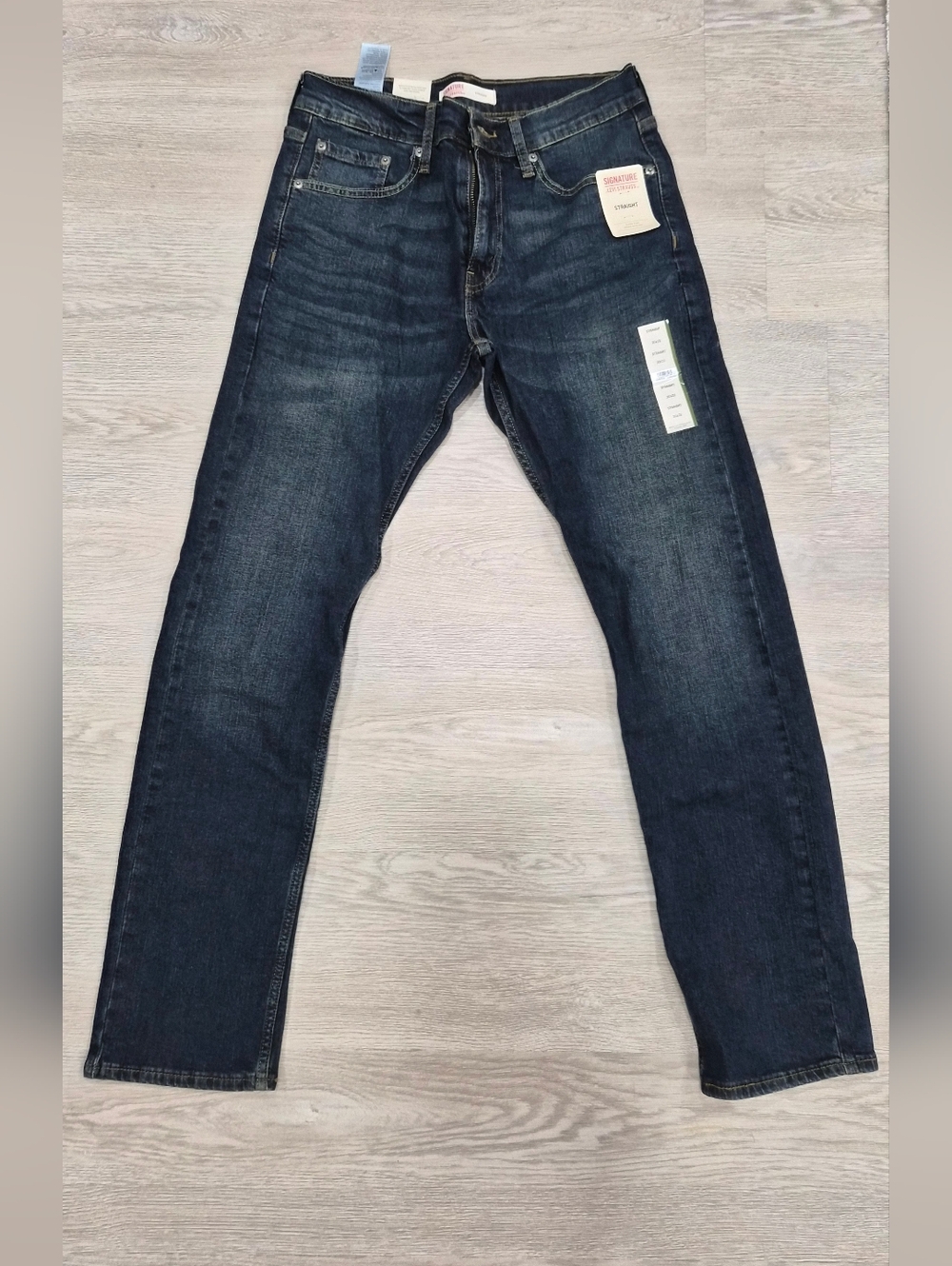 Levi's STRAUSS Mens Signature Straight Jean - 30x32 - New With Tags